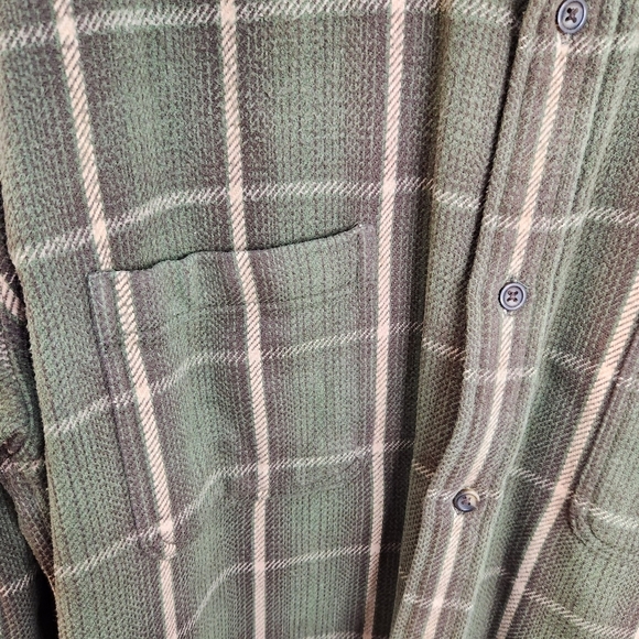 St John's Bay Vintage Green/Tan /Brown Plaid Shirt Men's XL Tall - Picture 3 of 12